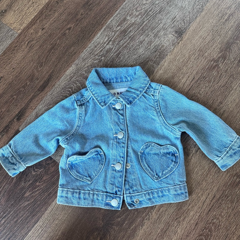Old navy baby girl jeans jacket 3-6 m
